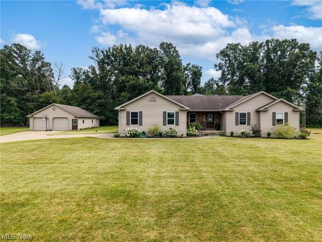 227 E Easton Road