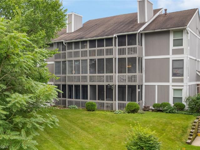 227 E Portage Lakes Drive