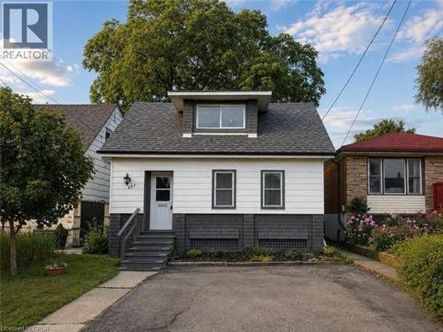 227 East 23Rd Street, Hamilton, ON, L8V 2X2 house for sale | Listing ID 40865 | Royal LePage