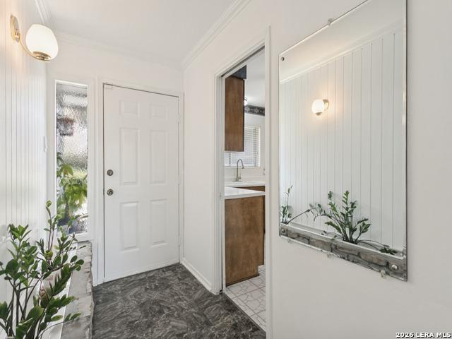 227 Harrow Dr