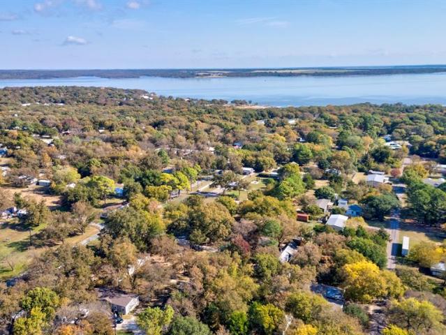 227 Newcastle, Gordonville, TX 76245 | MLS #21105