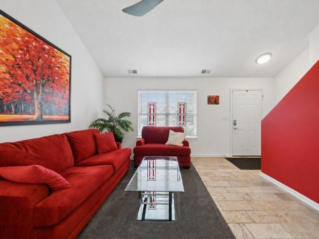 227 Saddlebrook Dr
