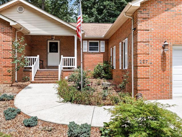 227 Saint George Drive