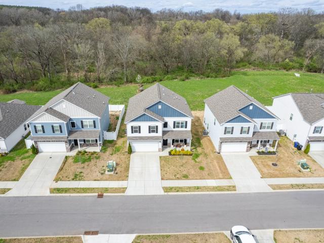 227 Stonewall Dr