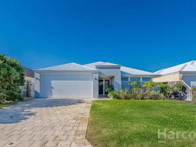 227 Peelwood Parade, HALLS HEAD, WA 6210 House for Rent