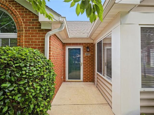 227 Rainbrook WAY