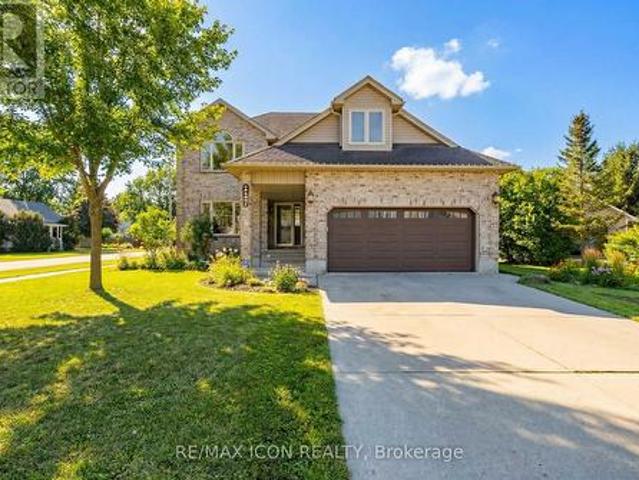 227 William Street E, North Middlesex Parkhill, ON, N0M 2K0 house for sale | Listing ID X12939 | Royal LePage