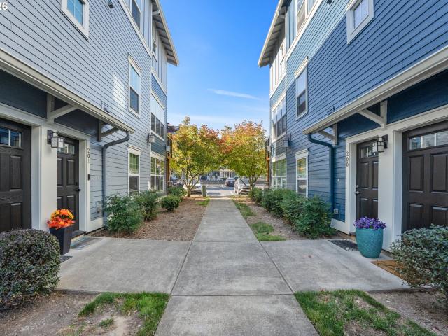 22846 sw forest creek dr # 202