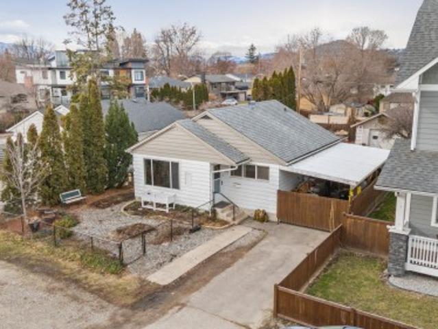 2284 Aberdeen Street, Kelowna, BC, V1Y 2T4 house for sale | Listing ID 10402 | Royal LePage
