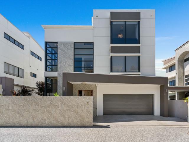 2/285 Main Road, WELLINGTON POINT, QLD 4160