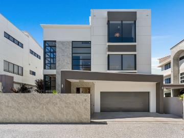 2/285 Main Road, WELLINGTON POINT, QLD 4160