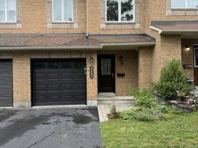 2285 Brockstone Crescent, Ottawa, ON, K4A 4V3 house for lease | Listing ID X13701 | Royal LePage