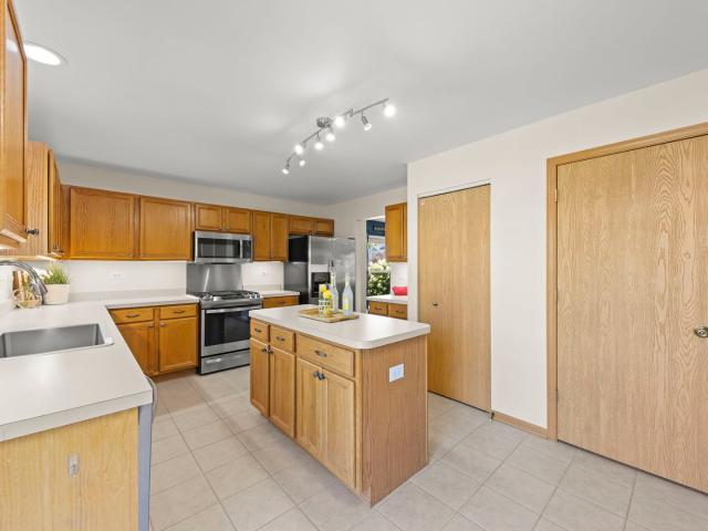 2285 Stacy Circle