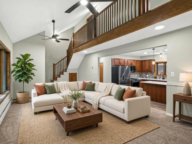 2285 th Street W