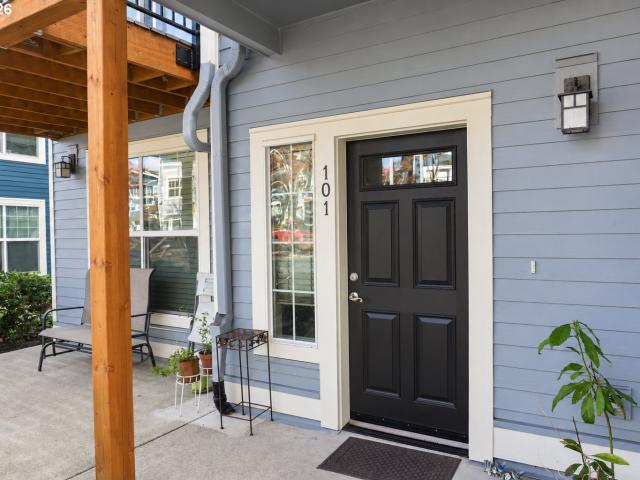 22860 sw forest creek dr # 101