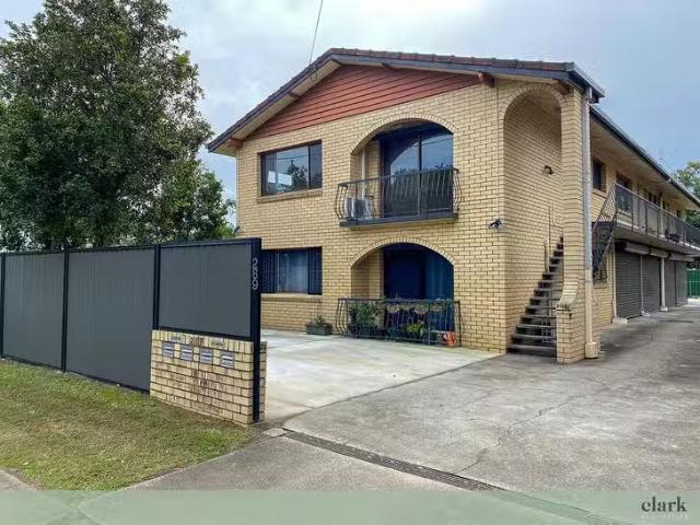 2/289 Zillmere Road, Zillmere, QLD 4034