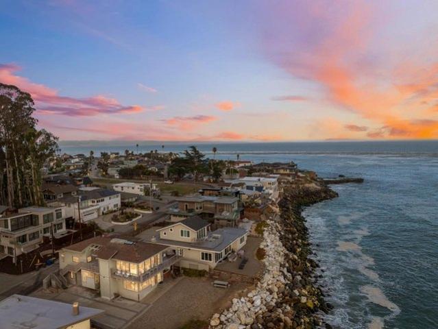 22800 E Cliff Dr, Santa Cruz, CA 95062