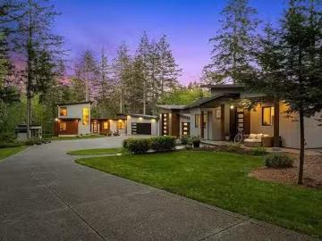 2280/2286 Sea Lion Way, Courtenay, BC, V9J 1Y2 house for sal.