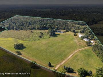 2280 Swan Rd, Dansville, MI