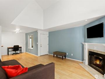 2281 th Avenue S # B302