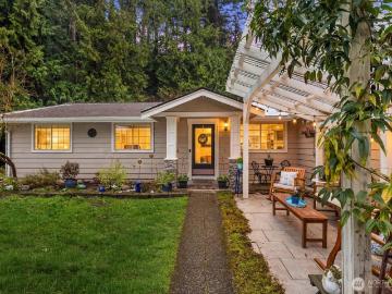 22828 Upper Dorre Don Way SE