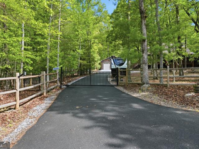 2283 Rocky Top Road