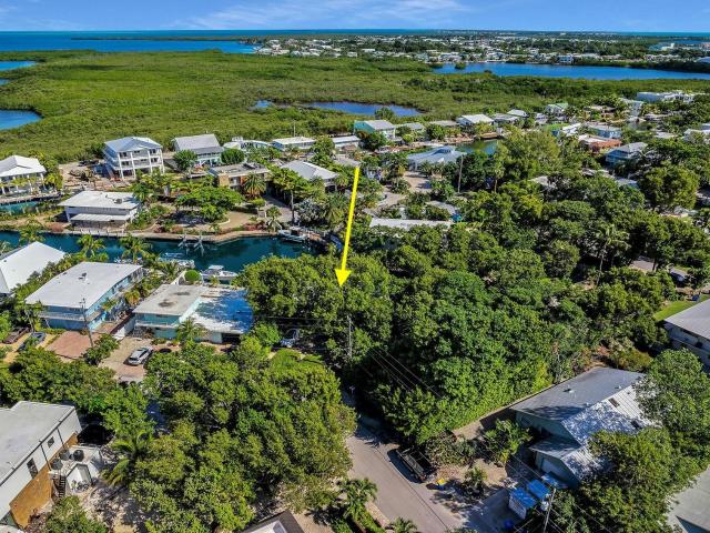 228 & 230 Apache Street, Tavernier, US, FL