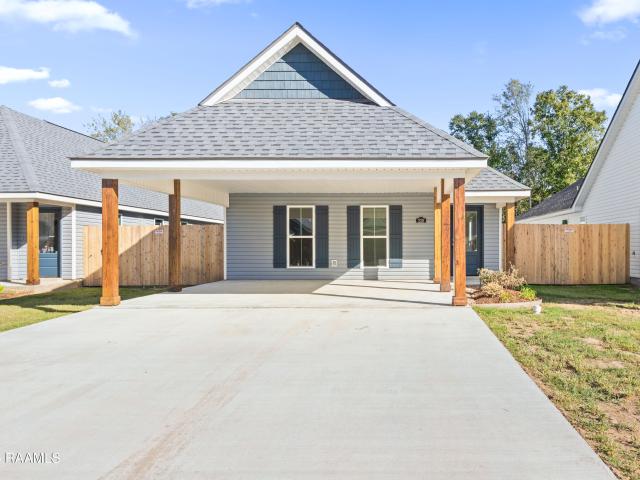 228 Camerons Cove Dr, Carencro, LA 70520 | MLS #2500001