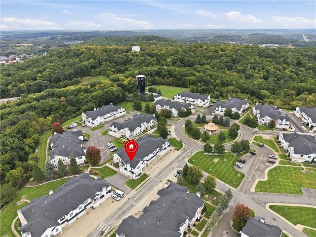 228 Adams Pointe Drive 6