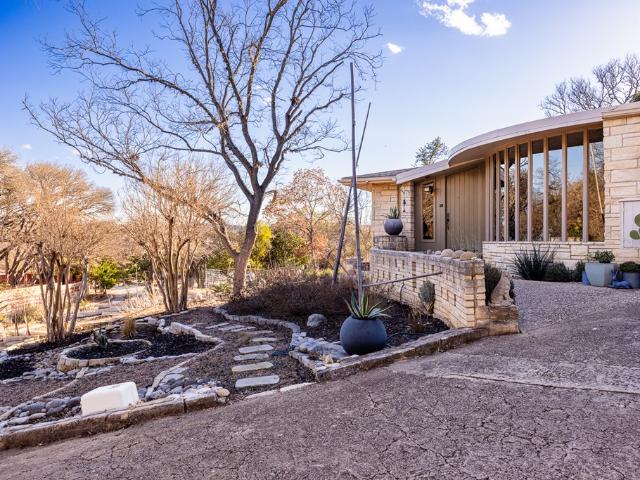 228 Galbraith Ave, Kerrville, TX 78028 | MLS #122448