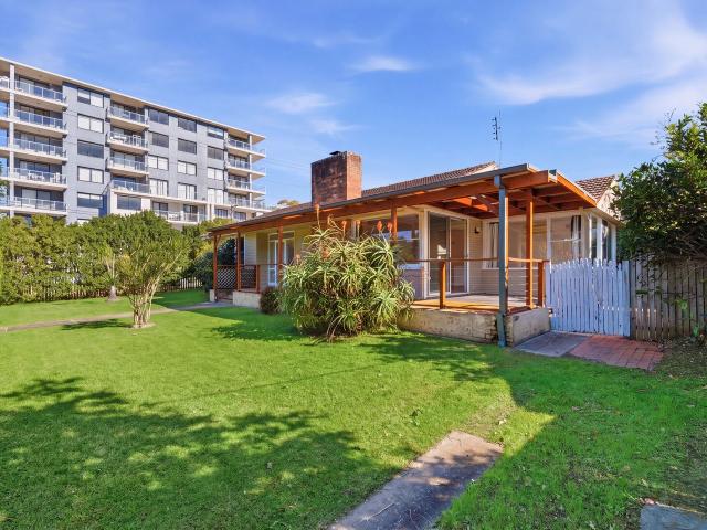228 Gertrude Street, North Gosford House | Listed 03 August 2026