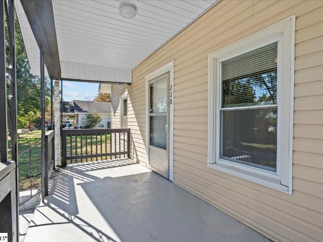 228 Grandview Drive