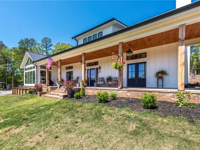 228 Grey Squirrel Point