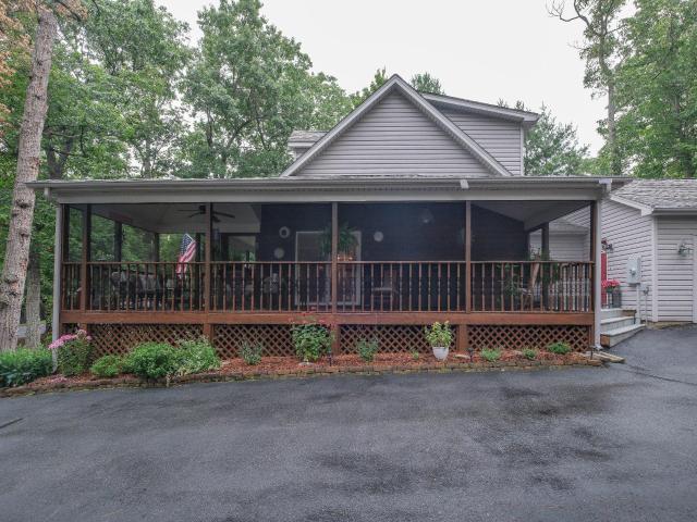 228 Fairway Circle