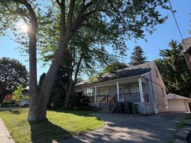 228 Hollywood Avenue, Toronto, ON, M2N 3K6 house for sale | Listing ID C13678 | Royal LePage