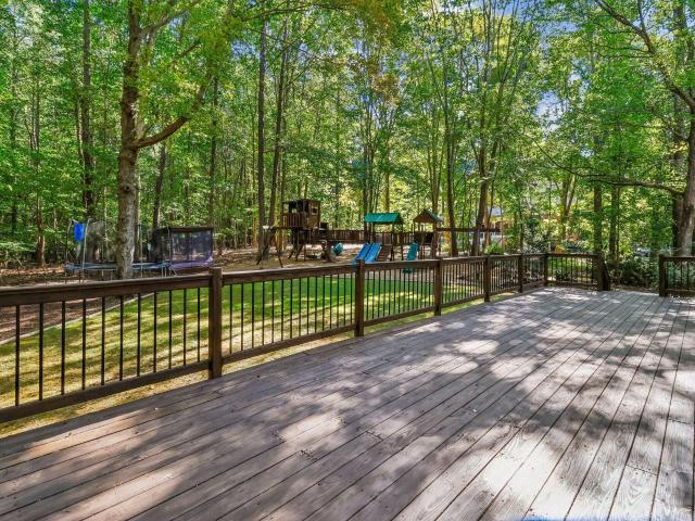 228 Jansmith Lane