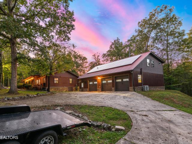 228 Pattie Gap Rd