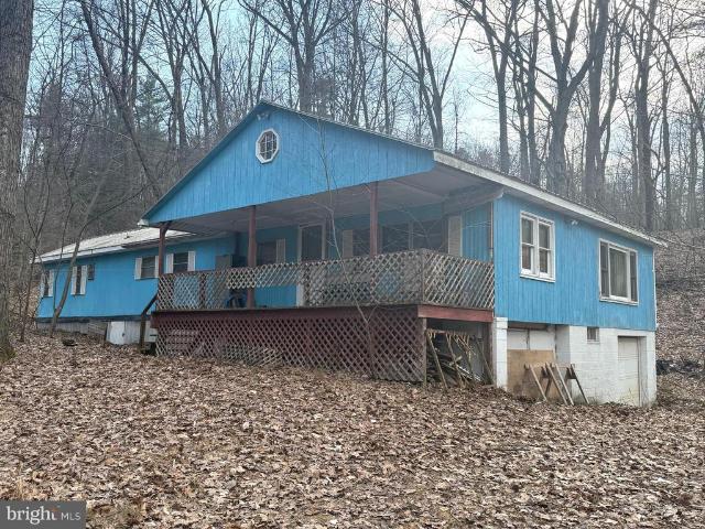 228 Pinebrook Drive