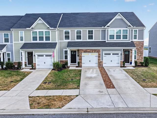 228 Pryor Dr