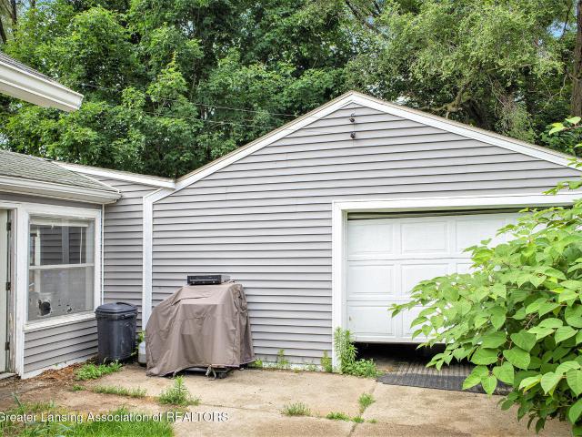 228 W Pearl Street