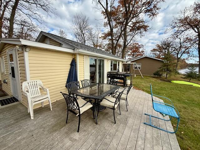 22957 N Platte Lake Road