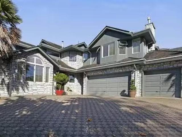 2295 Marine Drive, West Vancouver, BC, V7V 1K7 house for lea.