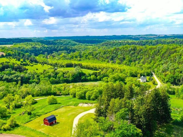 22966 Grosbeak Road