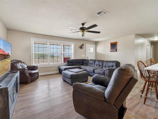 22982 N County Road 1940 Road