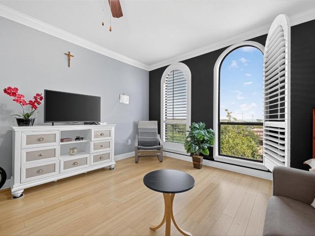 2299 Lone Star Drive 444