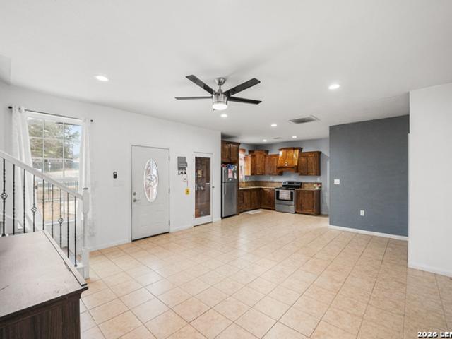 22914 Skila Dr