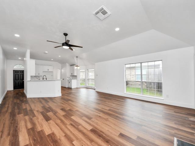 22918 Still Pond Dr, Tomball, TX 77375 | MLS #93383