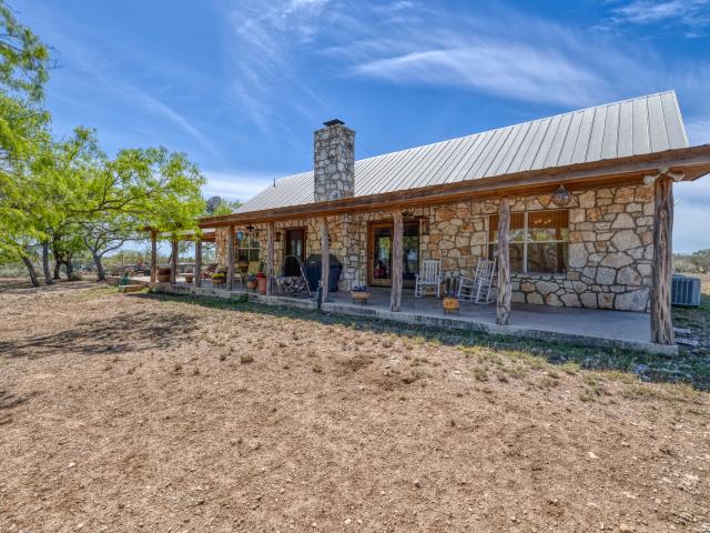 2292 County Road 400, Uvalde, TX 78801 | MLS #1955