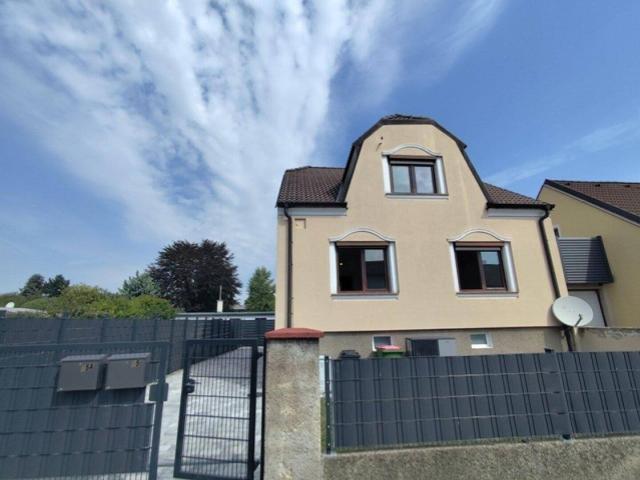 2292 Engelhartstetten nettes Landhaus sucht Mieter