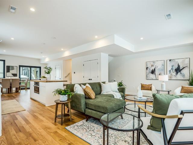 2292 Greenway Trail